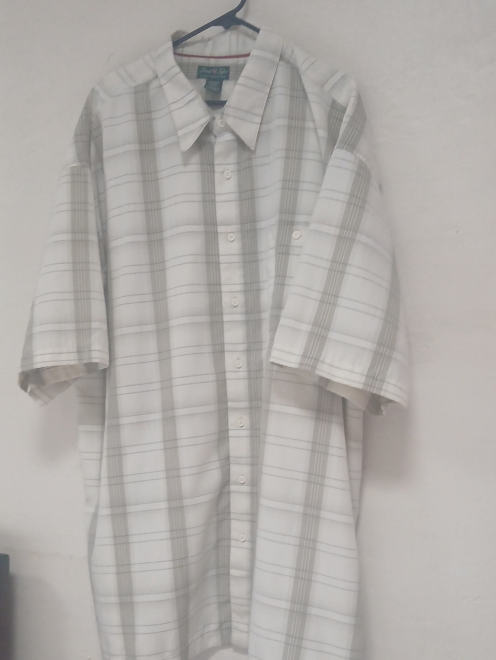 David Taylor White and Light Gray- Green Plaid Short-Sleeve Button-Down Shirt
